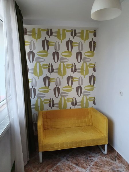 Trapezului, Titan, 1 Decembrie